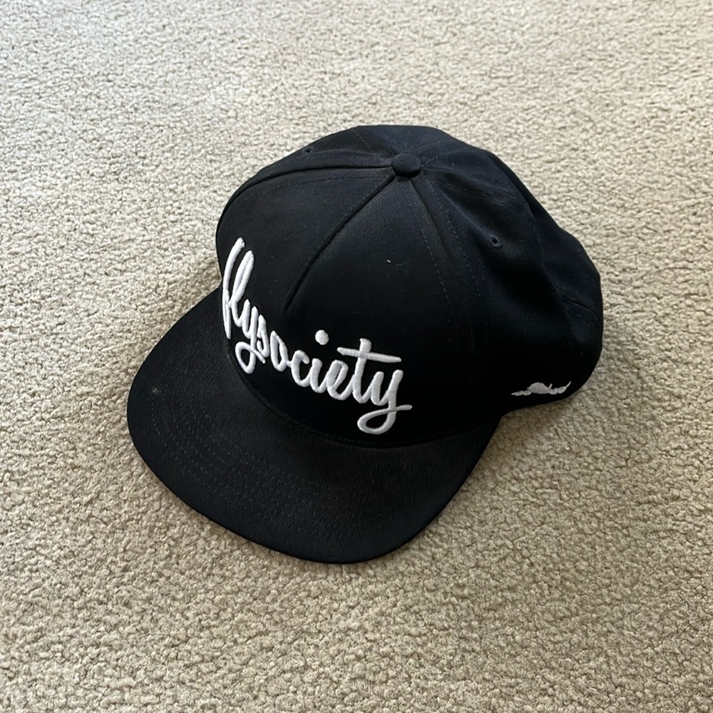Fly society hat